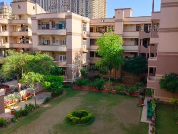 4 BHK Apartment in Indirapuram for rent Ghaziabad. The reference number is 20159672