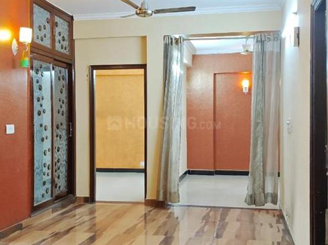 4 BHK Apartment in Indirapuram for rent Ghaziabad. The reference number is 20717729