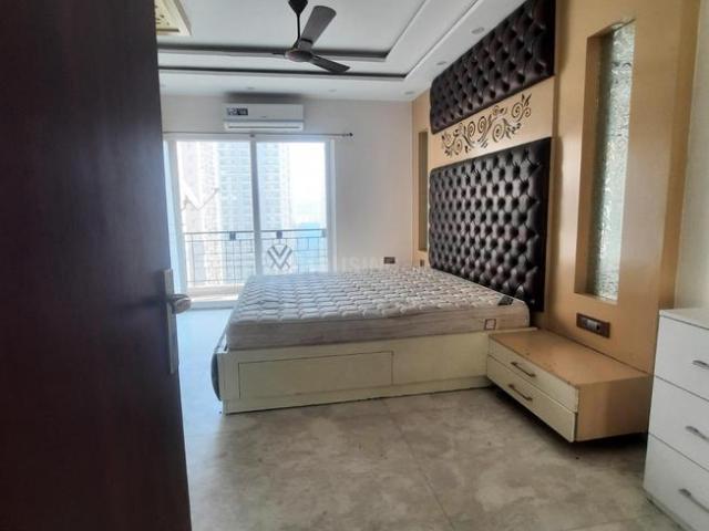 4 BHK Apartment in Indirapuram for rent Ghaziabad. The reference number is 20718788