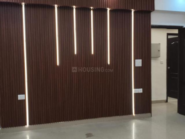 4 BHK Apartment in Indirapuram for rent Ghaziabad. The reference number is 21023292