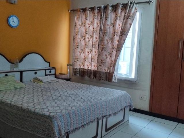 4 BHK Apartment in Indirapuram for resale Ghaziabad. The reference number is 15314410