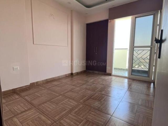 4 BHK Apartment in Indirapuram for resale Ghaziabad. The reference number is 20241273
