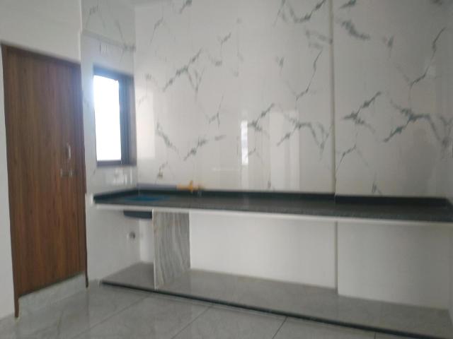 4 BHK Apartment in Iscon Ambli Road for rent Ahmedabad. The reference number is 19175052