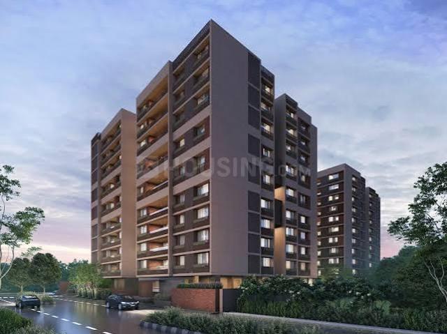 4 BHK Apartment in Iscon Ambli Road for resale Ahmedabad. The reference number is 20782349