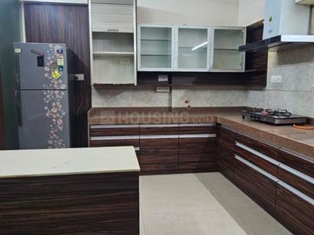 4 BHK Apartment in Jodhpur for rent Ahmedabad. The reference number is 19687998