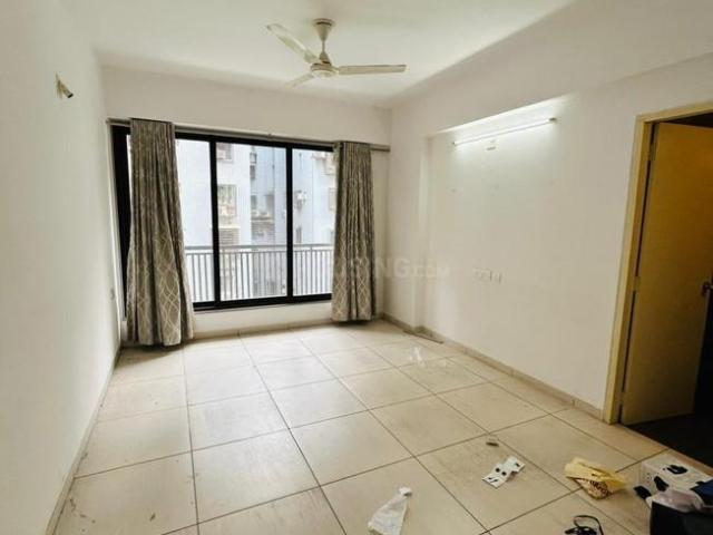 4 BHK Apartment in Jodhpur for rent Ahmedabad. The reference number is 19174174