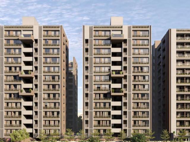 4 BHK Apartment in Jodhpur for resale Ahmedabad. The reference number is 17795860