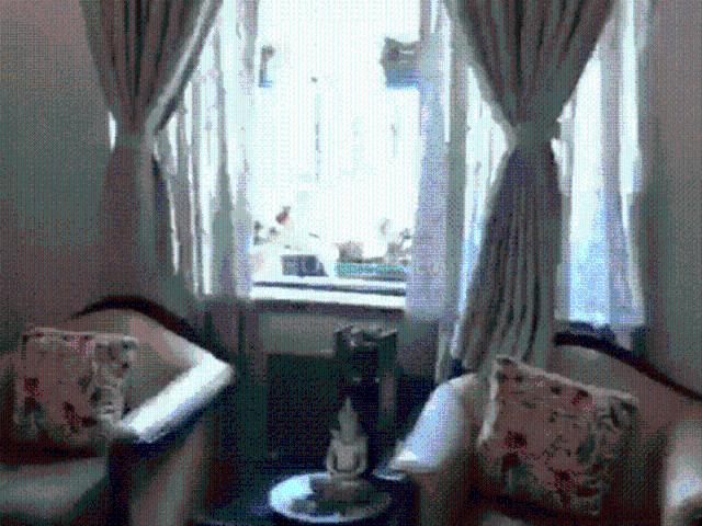 4 BHK Apartment in Jodhpur Park for resale Kolkata. The reference number is 20486140