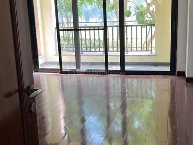 4 BHK Apartment in Jaypee Greens for rent Greater Noida. The reference number is 18909680