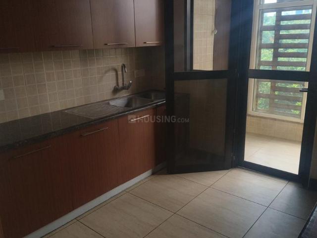 4 BHK Apartment in Jaypee Greens for rent Greater Noida. The reference number is 18958426