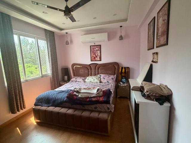 4 BHK Apartment in Jaypee Greens for rent Greater Noida. The reference number is 19953661