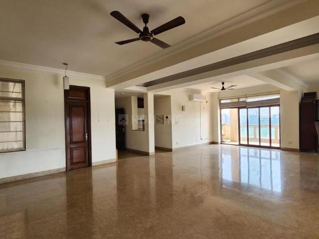 4 BHK Apartment in Jaypee Greens for rent Greater Noida. The reference number is 20607167