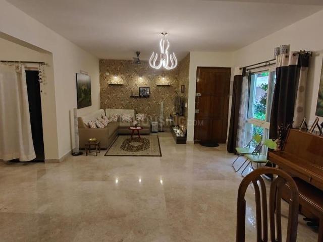 4 BHK Apartment in Jeevan Bima Nagar for rent Bengaluru. The reference number is 21298793