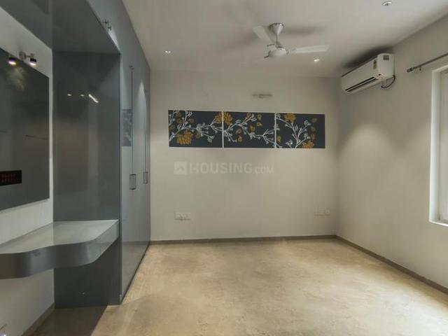 4 BHK Apartment in Jubilee Hills for rent Hyderabad. The reference number is 20636766