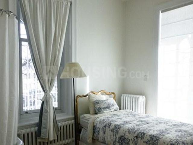 4 BHK Apartment in Juhu for rent Mumbai. The reference number is 9481005