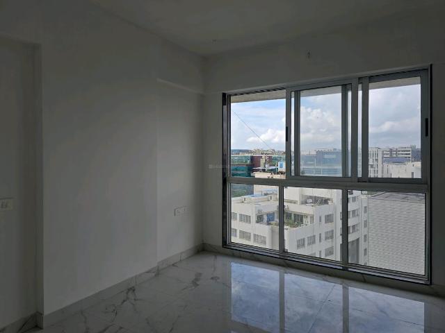 4 BHK Apartment in Juhu for resale Mumbai. The reference number is 19003275