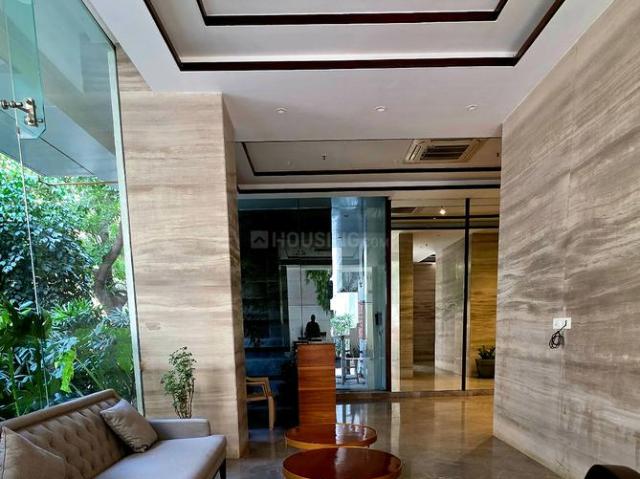 4 BHK Apartment in Juhu for resale Mumbai. The reference number is 20010306