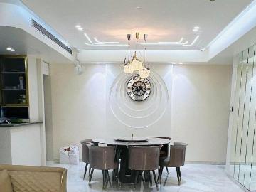 4 BHK Apartment in Lower Parel for resale Mumbai. The reference number is 20004799