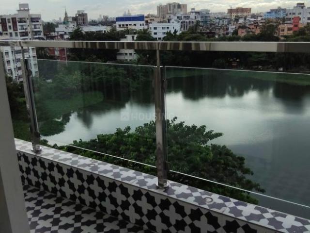 4 BHK Apartment in Lake Town for resale Kolkata. The reference number is 21171207