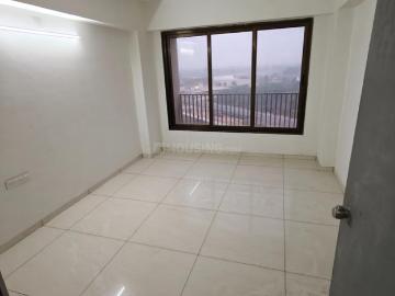 4 BHK Apartment in Motera for rent Ahmedabad. The reference number is 19417066