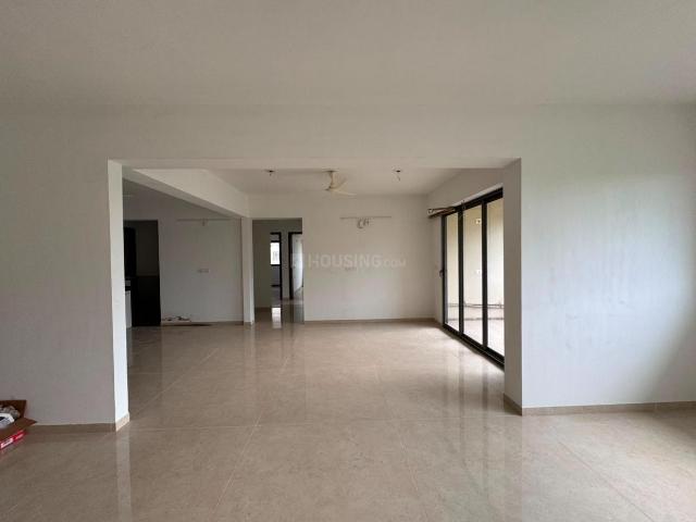 4 BHK Apartment in Motera for rent Ahmedabad. The reference number is 20991536