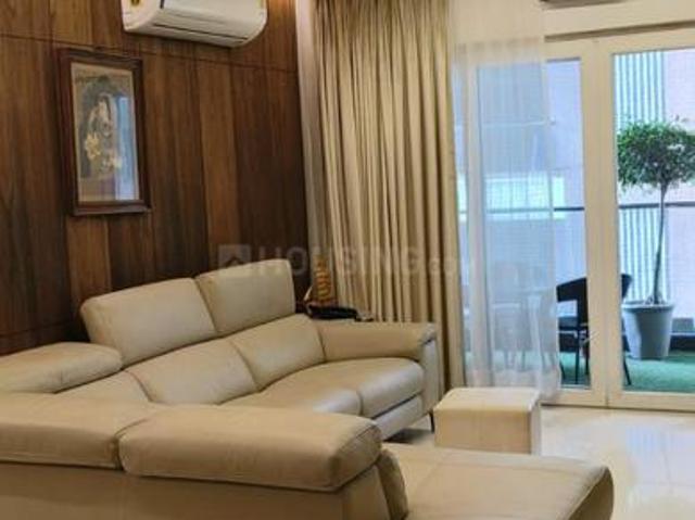 4 BHK Apartment in Madhapur for rent Hyderabad. The reference number is 21109891