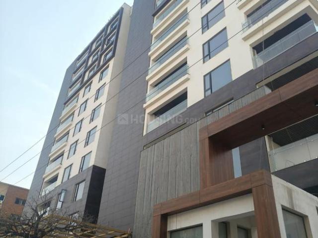 4 BHK Apartment in Madhapur for resale Hyderabad. The reference number is 19567709