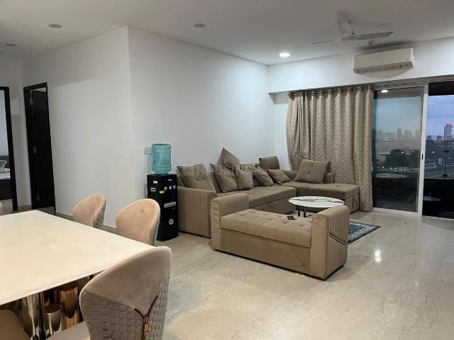 4 BHK Apartment in Mahalakshmi for rent Mumbai. The reference number is 21091873
