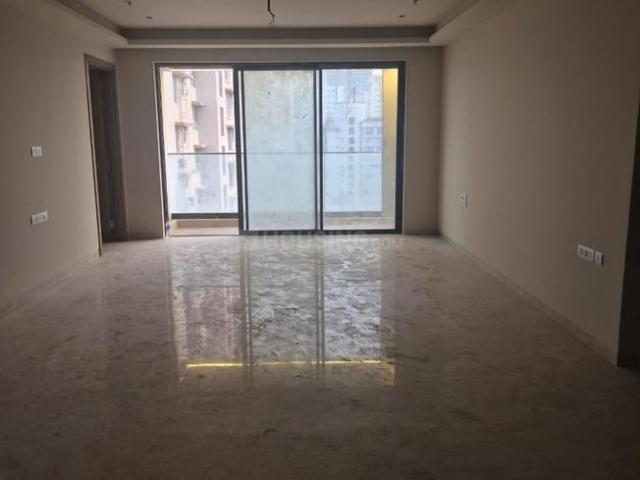 4 BHK Apartment in Mahim for rent Mumbai. The reference number is 21339569