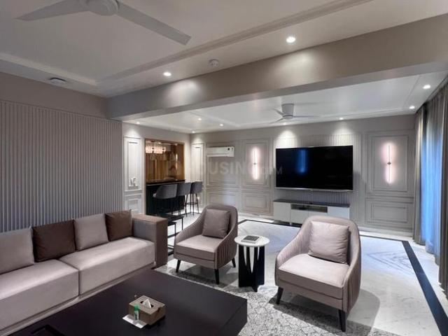 4 BHK Apartment in Mandi House for resale New Delhi. The reference number is 21159302