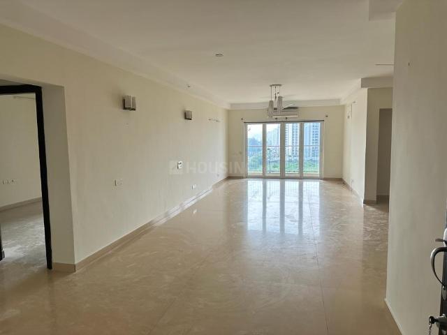 4 BHK Apartment in Marine Drive for rent Kochi. The reference number is 13835788