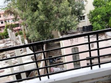 4 BHK Apartment in Mehdipatnam for rent Hyderabad. The reference number is 20424999