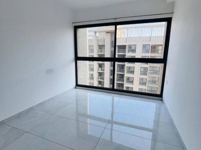 4 BHK Apartment in Mundhwa for rent Pune. The reference number is 20956385