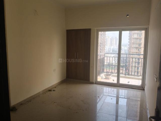 4 BHK Apartment in Noida Extension for rent Greater Noida. The reference number is 20785011
