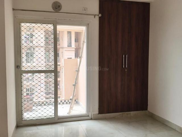 4 BHK Apartment in Noida Extension for rent Greater Noida. The reference number is 20838924