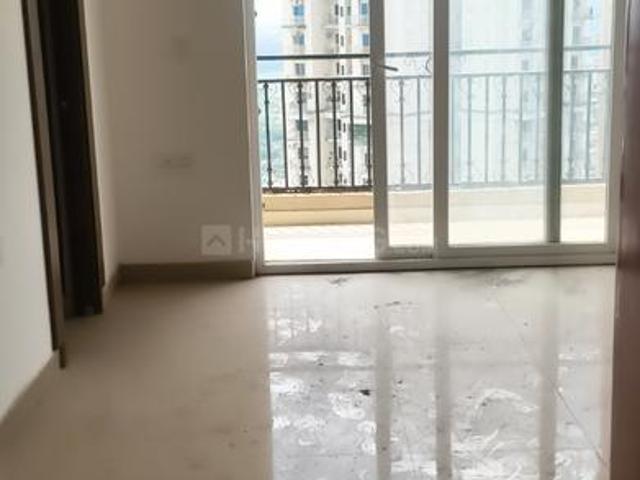 4 BHK Apartment in Noida Extension for rent Greater Noida. The reference number is 21117593