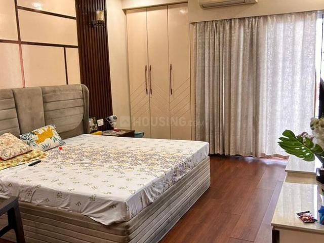 4 BHK Apartment in Noida Extension for rent Greater Noida. The reference number is 21177780