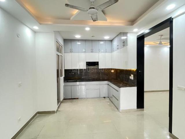 4 BHK Apartment in Noida Extension for resale Greater Noida. The reference number is 17379756