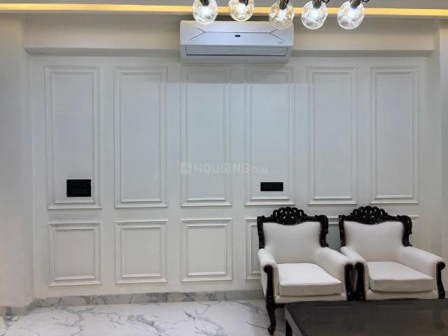 4 BHK Apartment in Noida Extension for resale Greater Noida. The reference number is 20831064