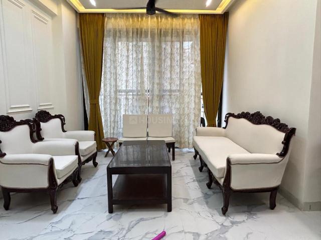 4 BHK Apartment in Noida Extension for resale Greater Noida. The reference number is 21056637