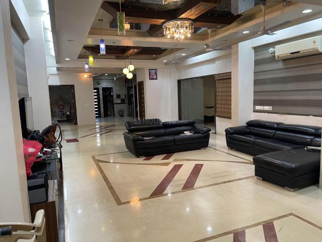 4 BHK Apartment in Nava Naroda for rent Ahmedabad. The reference number is 20876093