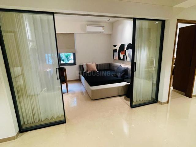 4 BHK Apartment in Navrangpura for resale Ahmedabad. The reference number is 16544085