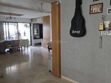 4 BHK Apartment in Navrangpura for resale Ahmedabad. The reference number is 17975508