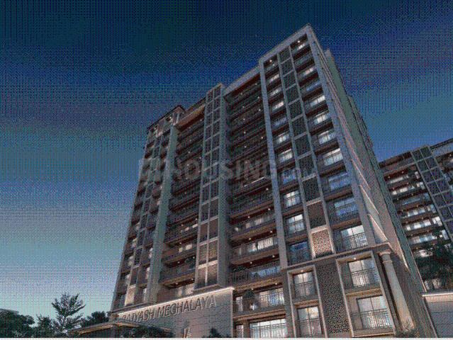 4 BHK Apartment in Navrangpura for resale Ahmedabad. The reference number is 19509674