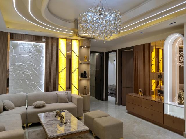 4 BHK Apartment in Nawada for resale New Delhi. The reference number is 20724387