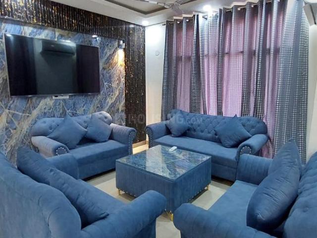 4 BHK Apartment in Nabha for rent Zirakpur. The reference number is 20658467