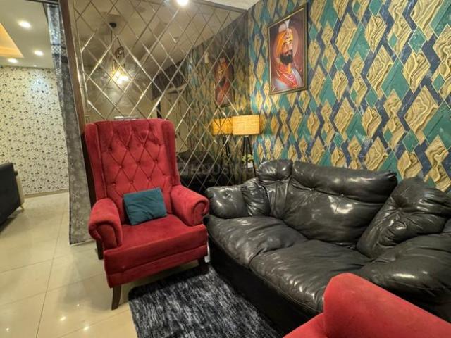 4 BHK Apartment in Nabha for rent Zirakpur. The reference number is 20973182