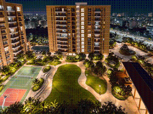 4 BHK Apartment in Nagerbazar for rent Kolkata. The reference number is 21342793