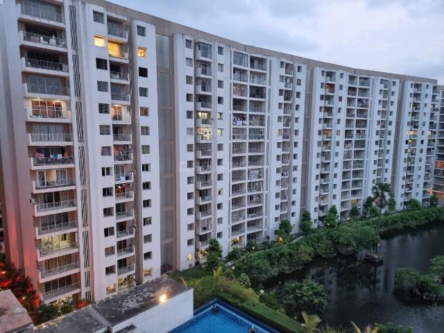 4 BHK Apartment in Nagerbazar for resale Kolkata. The reference number is 21036015