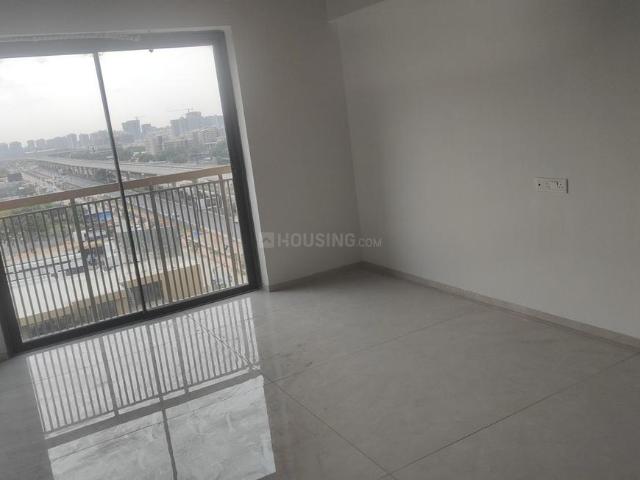 4 BHK Apartment in Nana Chiloda for resale Ahmedabad. The reference number is 21106552